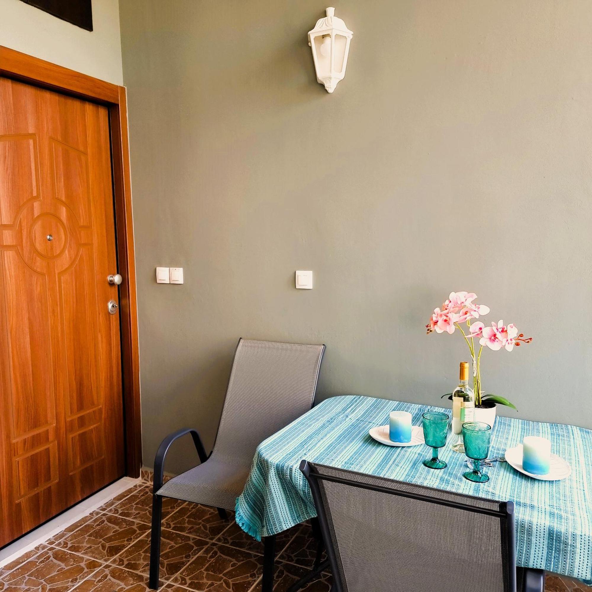 Estrella Apartment Sparta Ngoại thất bức ảnh